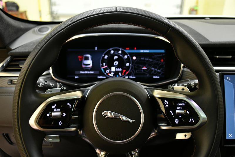 Used 2023 Jaguar F-PACE SVR AWD/4WD image 24