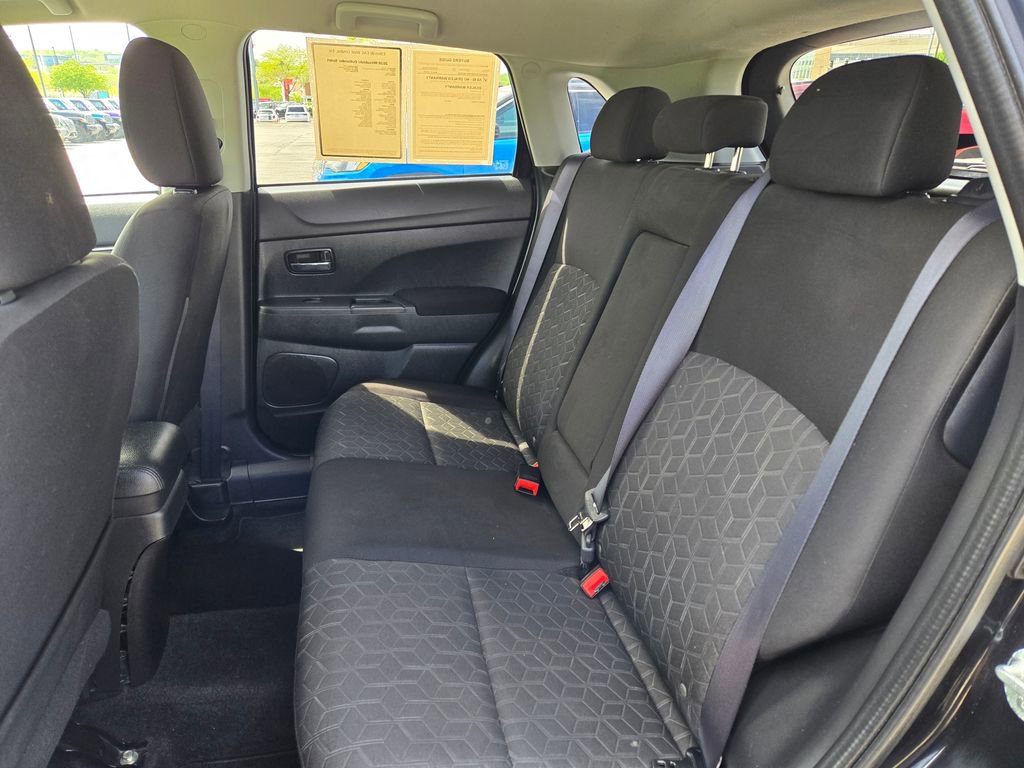 Used 2020 Mitsubishi Outlander Sport AWD image 25