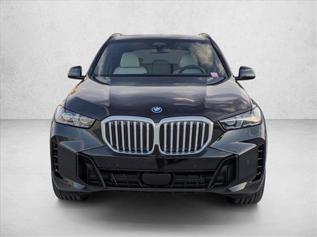 New 2026 BMW X5 xDrive50e w/ M Sport Package AWD/4WD image 6