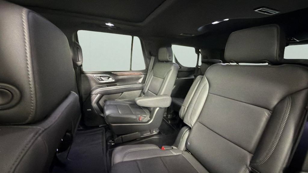 Certified 2022 Chevrolet Tahoe LT w/ Luxury Package AWD/4WD image 24