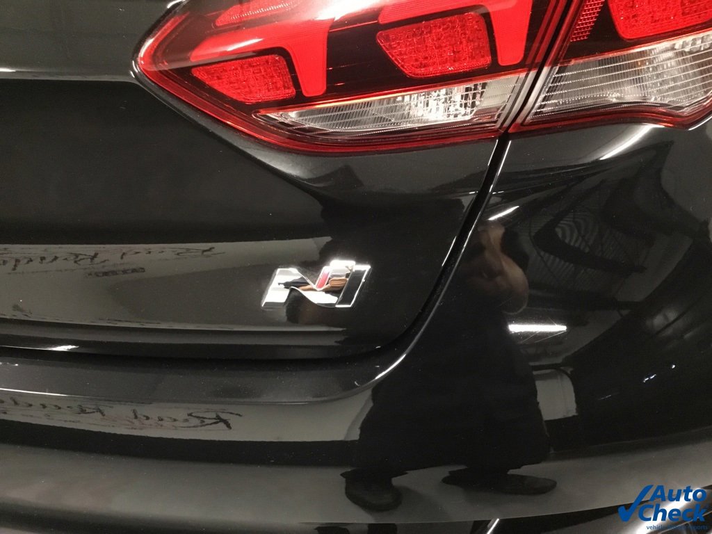 Used 2019 Hyundai Veloster N N w/ Performance Package image 11