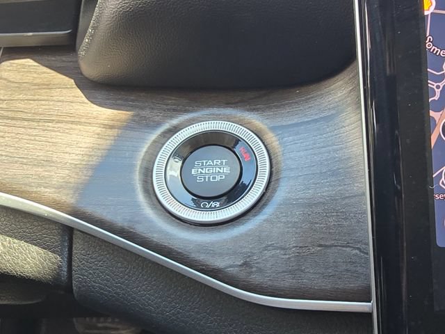 Used 2023 Jeep Grand Cherokee L Limited w/ Luxury Tech Group II AWD/4WD image 20