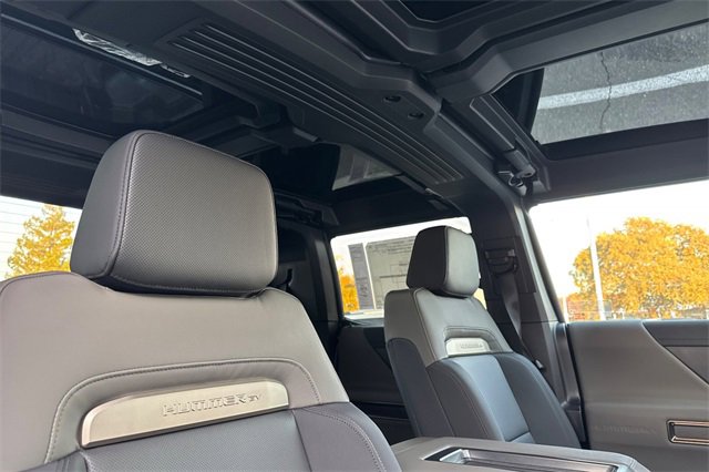 New 2025 GMC Hummer EV 2X image 13