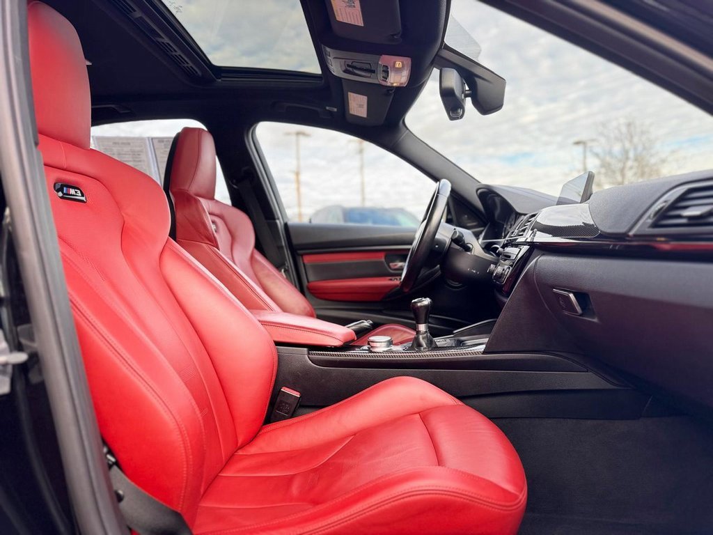 Used 2018 BMW M3 image 23