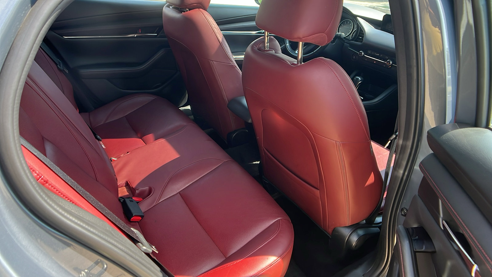 Used 2024 MAZDA MAZDA3 s image 22