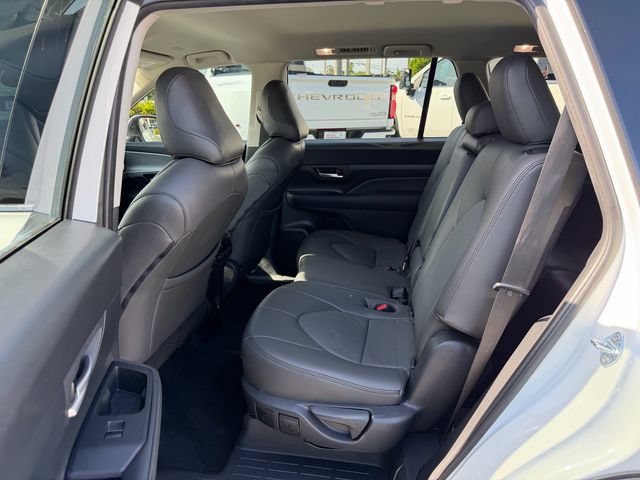 Certified 2025 Toyota Grand Highlander FWD image 13