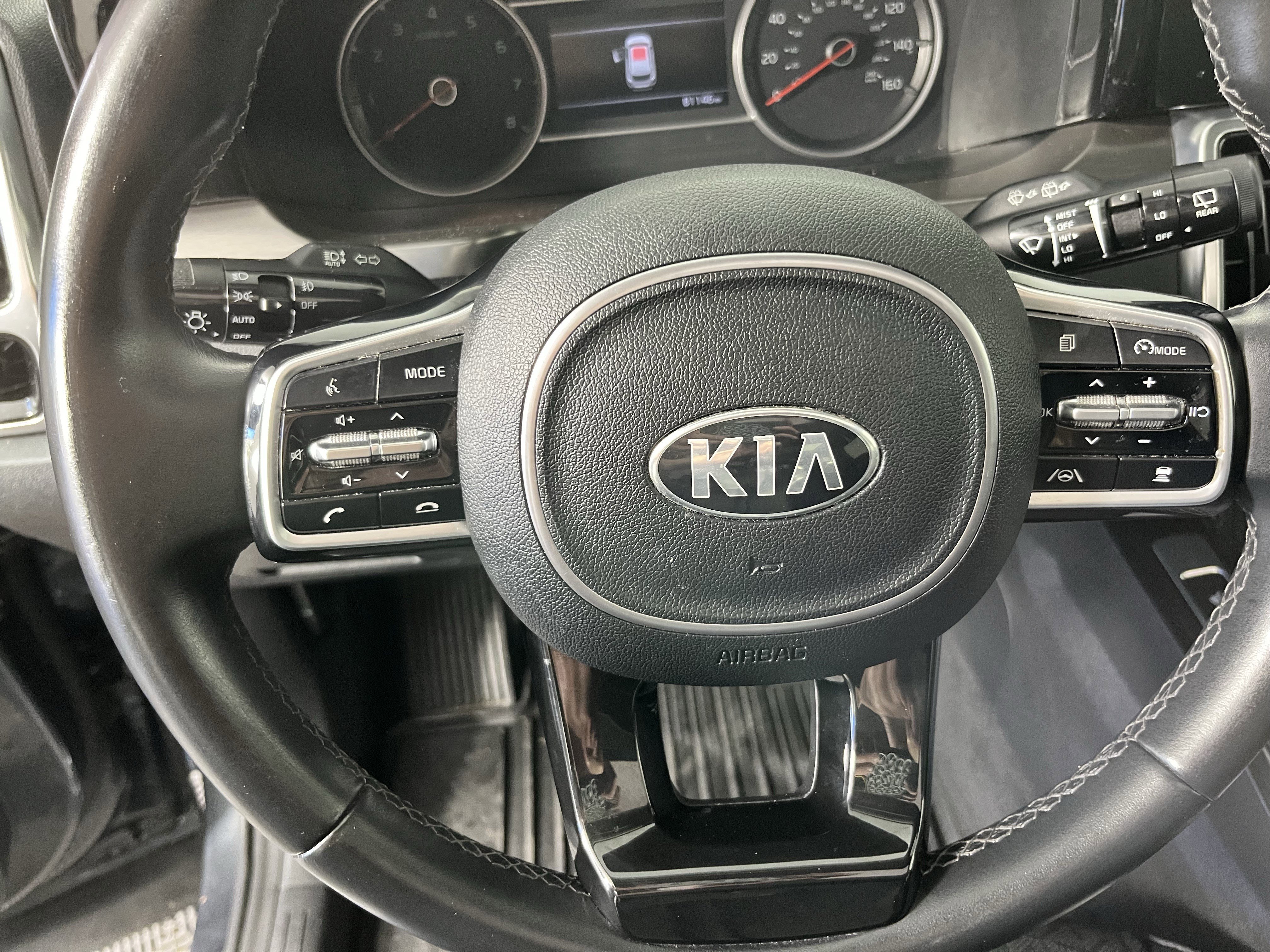 Used 2021 Kia Sorento SX image 19