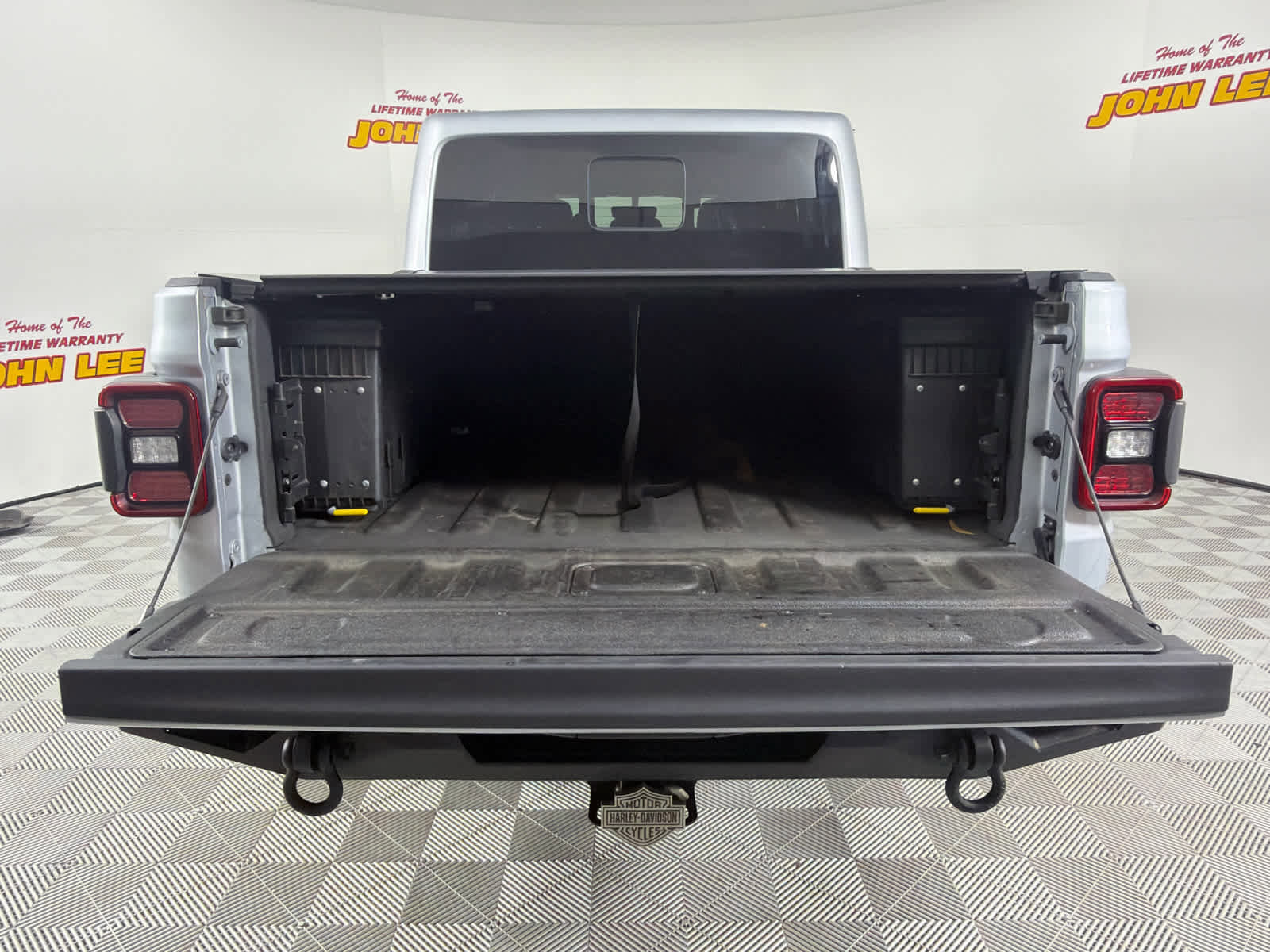 Used 2022 Jeep Gladiator Rubicon w/ LED Lighting Group image 5