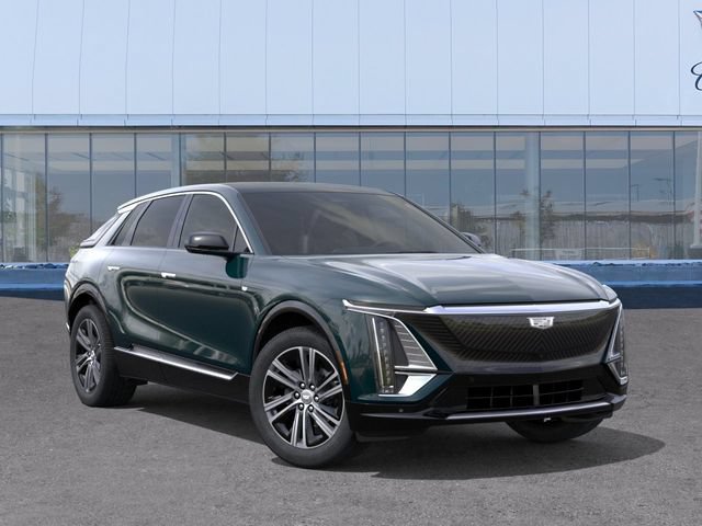 New 2026 Cadillac Lyriq Luxury w/ LPO, Floor Liner Package AWD/4WD image 7