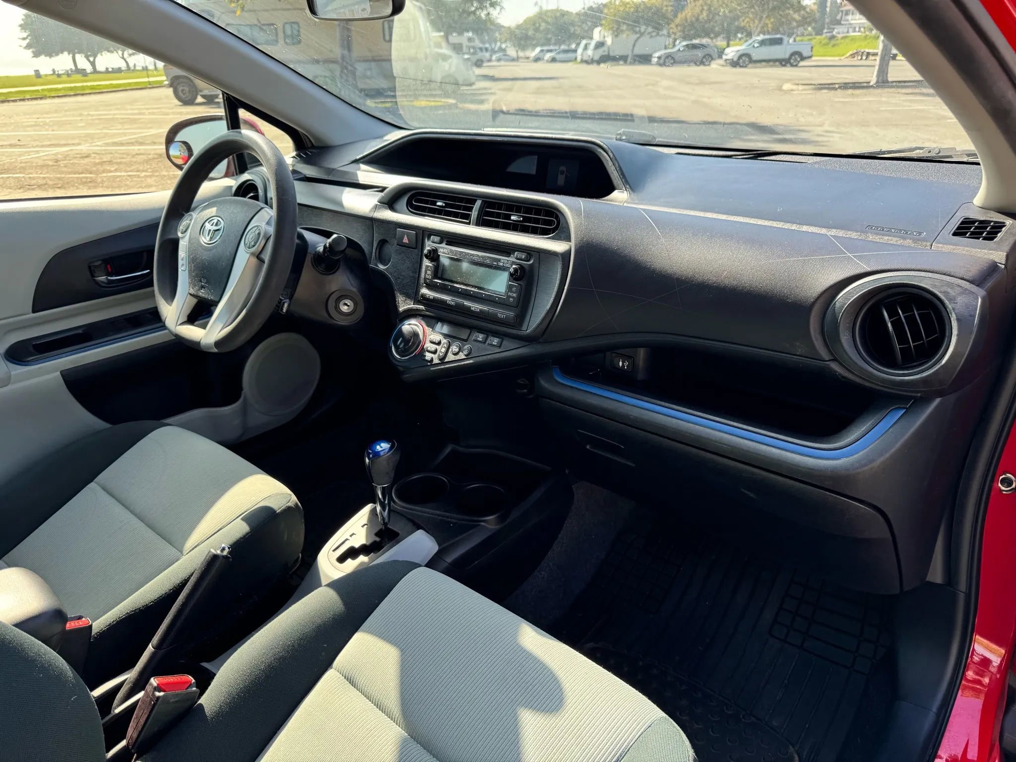 Used 2013 Toyota Prius C Two FWD image 19