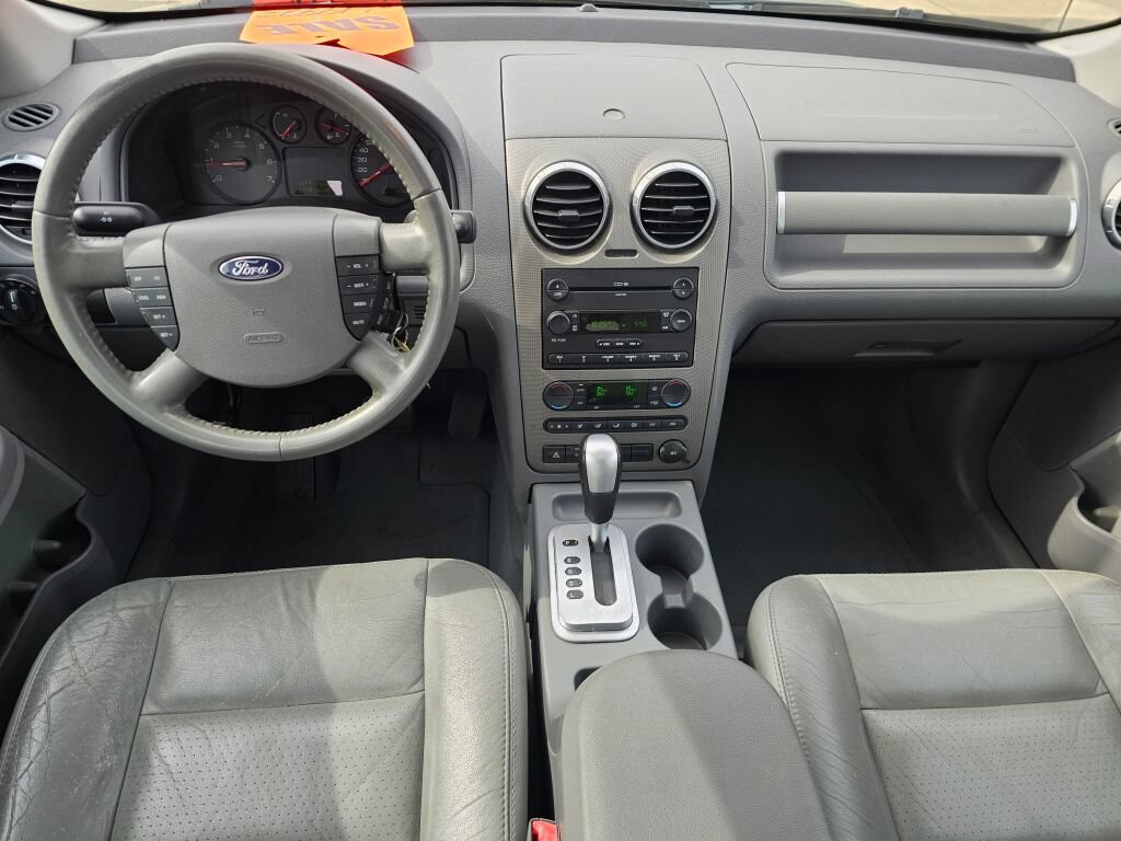 Used 2006 Ford Freestyle SEL AWD/4WD image 23