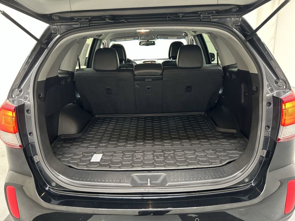 Used 2015 Kia Sorento LX AWD/4WD image 21