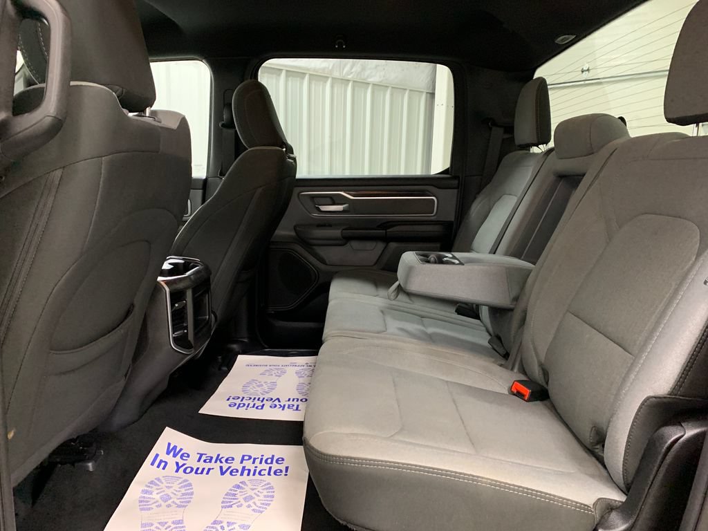 Used 2021 RAM 1500 Big Horn AWD/4WD image 16