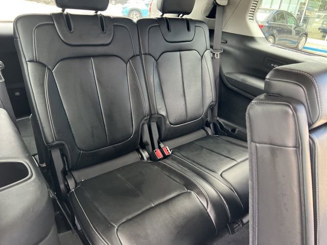 Used 2022 Jeep Grand Cherokee L Limited image 19