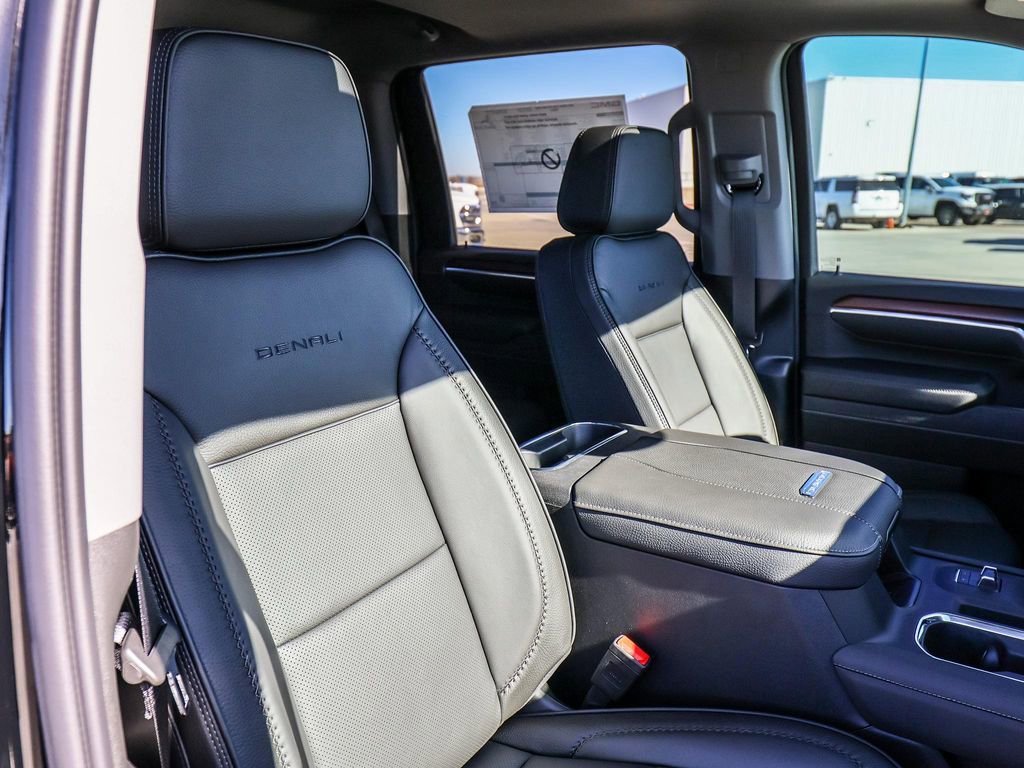 New 2026 GMC Sierra 3500 Denali w/ Denali Reserve Package AWD/4WD image 19