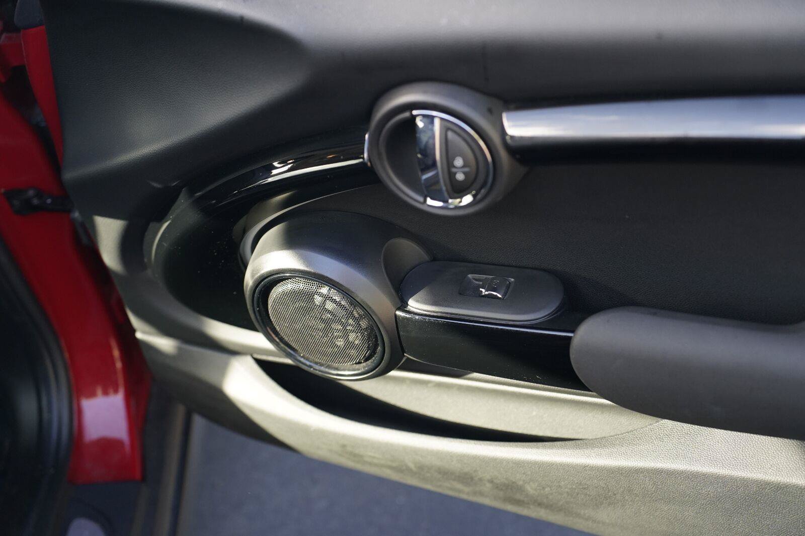 Used 2024 MINI Cooper SE FWD image 27