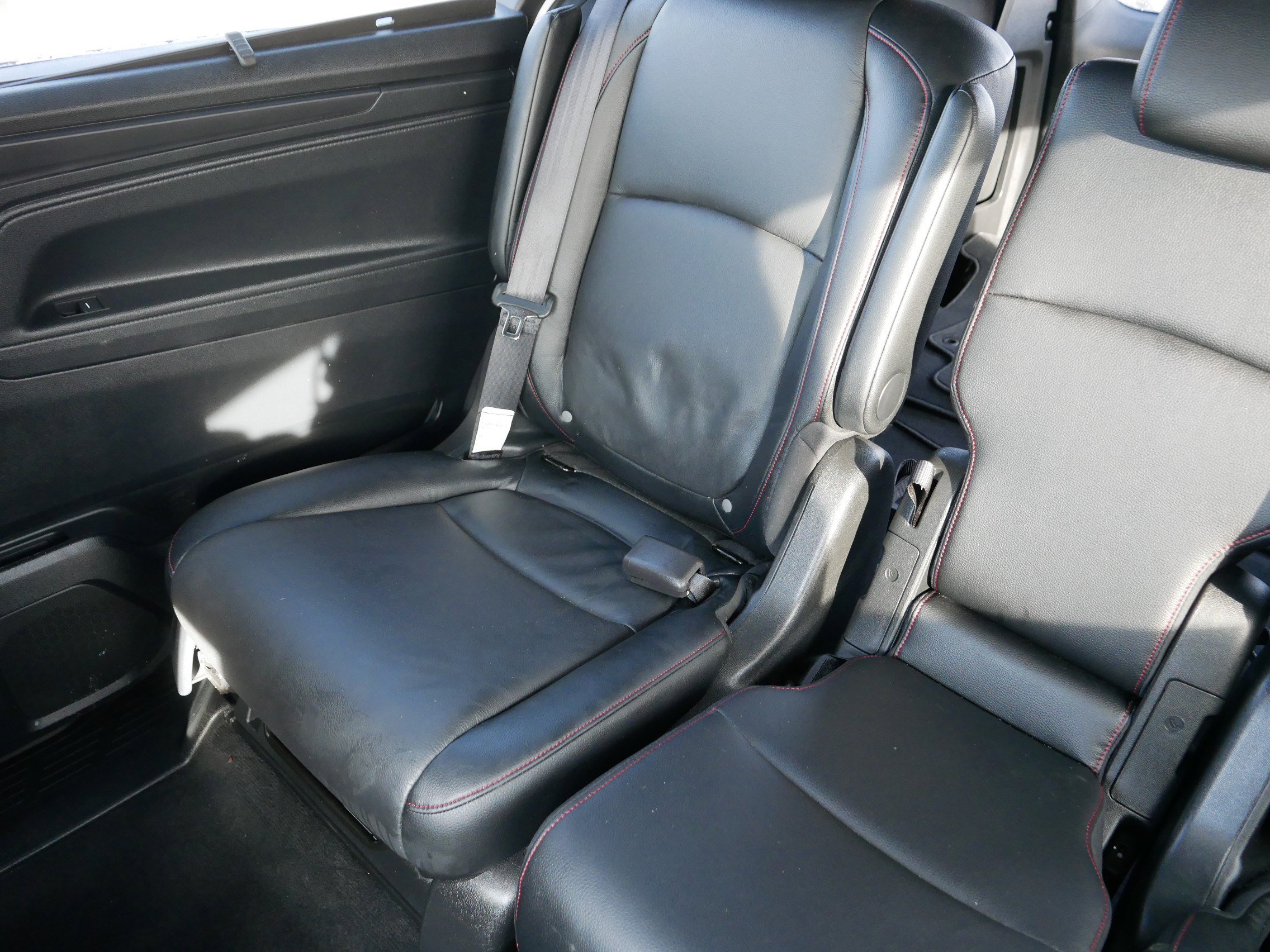 Used 2024 Honda Odyssey Sport image 12