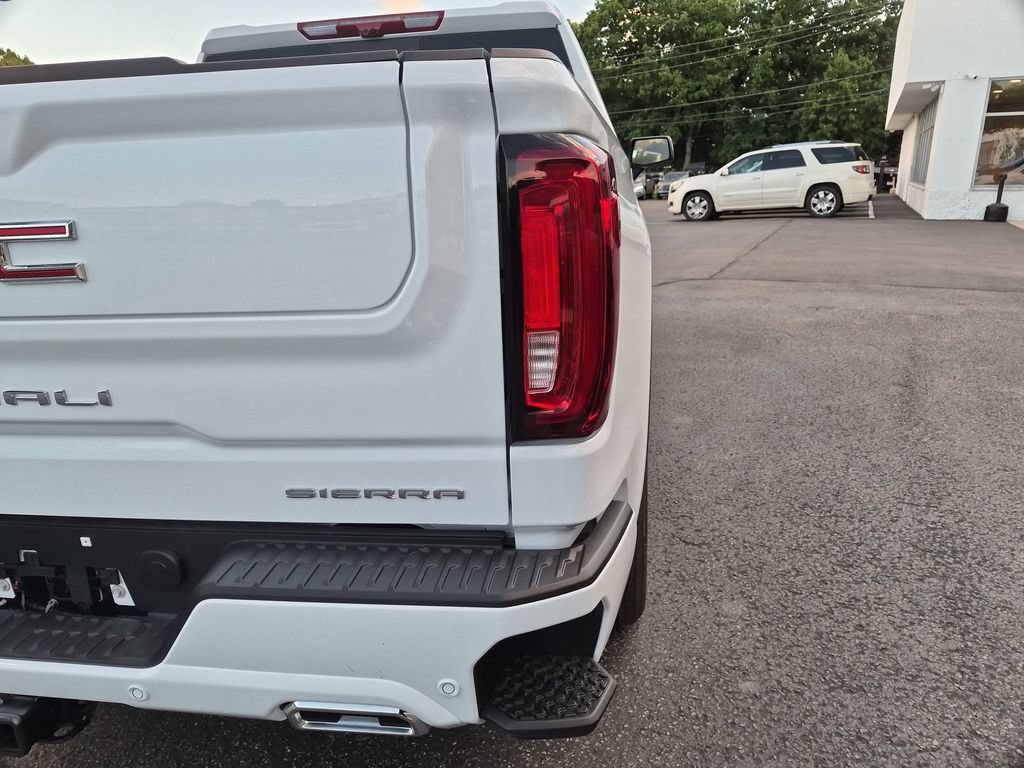 New 2026 GMC Sierra 1500 Denali AWD/4WD image 4