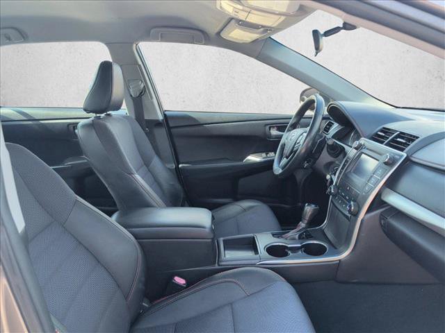 Used 2016 Toyota Camry SE FWD image 20