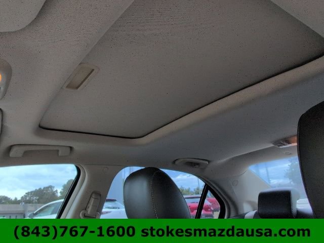 Used 2010 Mercury Milan Premier FWD image 3