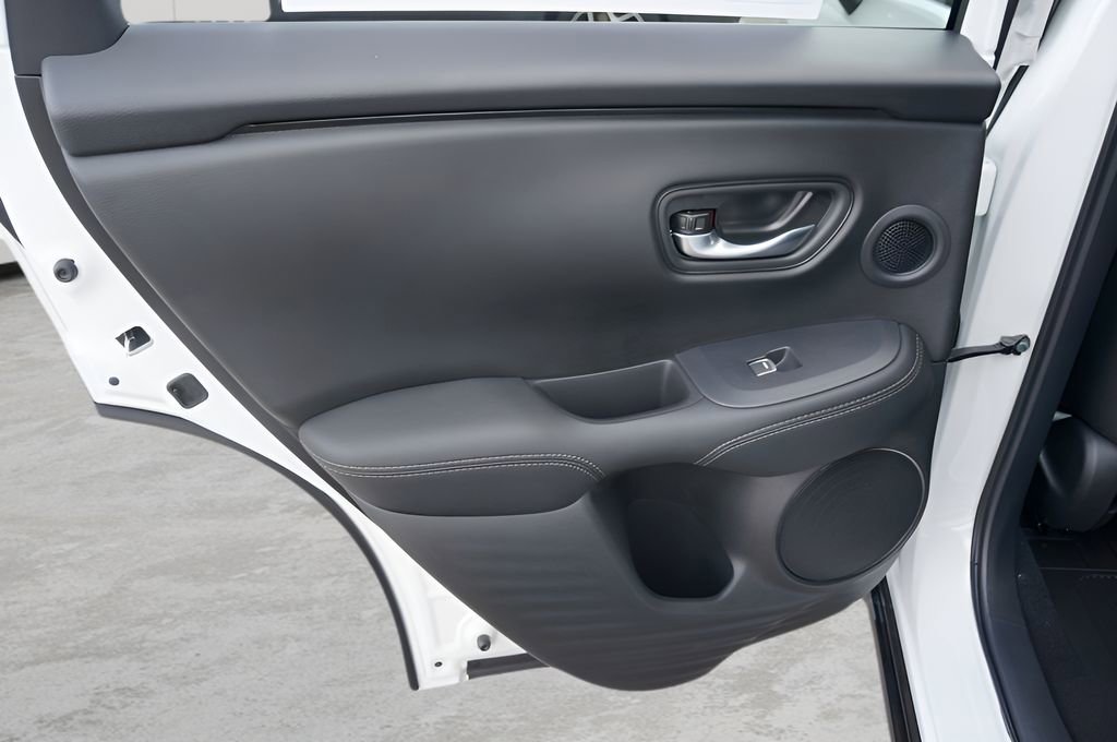New 2027 Honda HR-V EX-L image 9