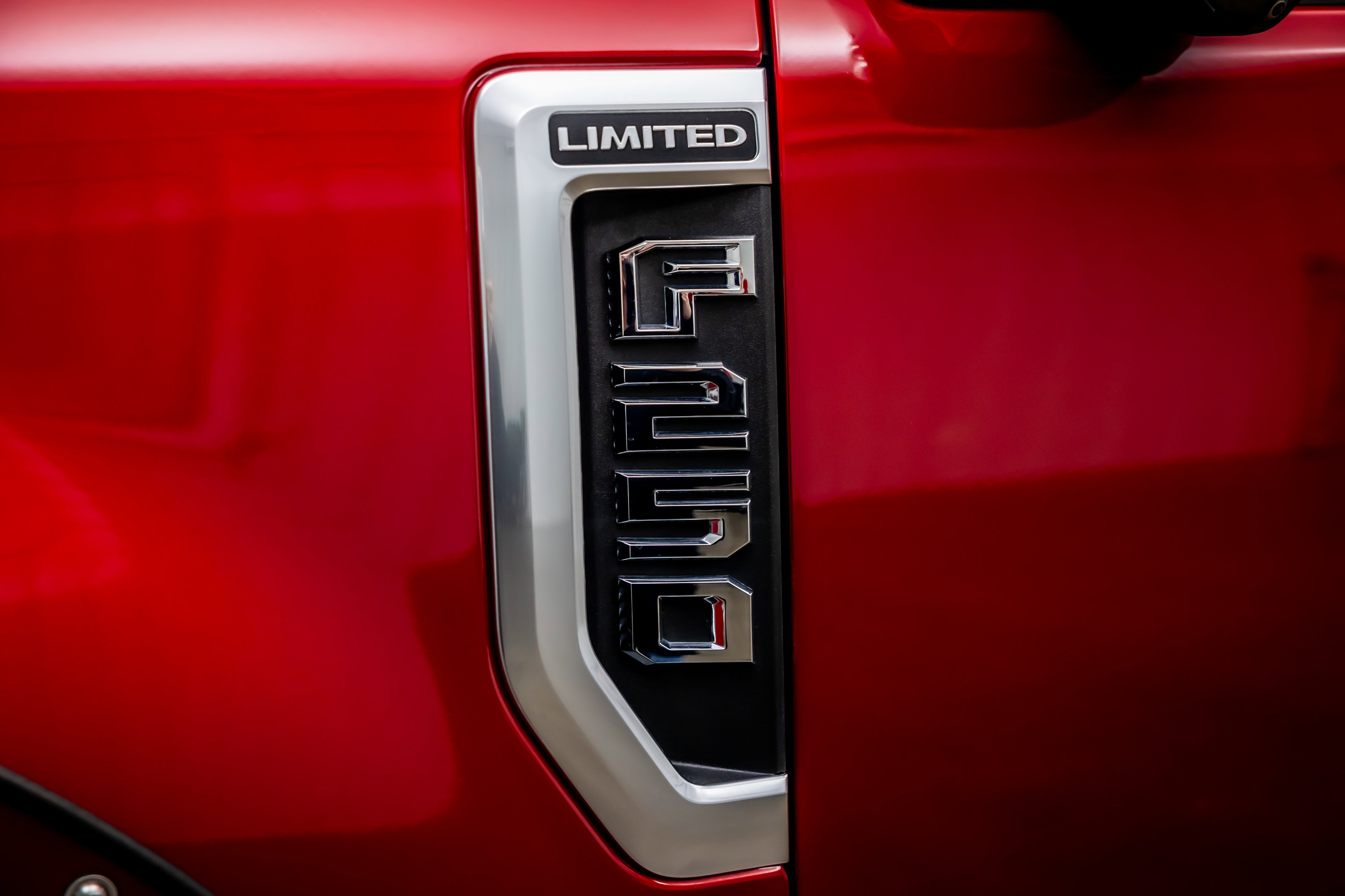 Used 2019 Ford F250 Limited w/ FX4 Off-Road Package AWD/4WD image 20