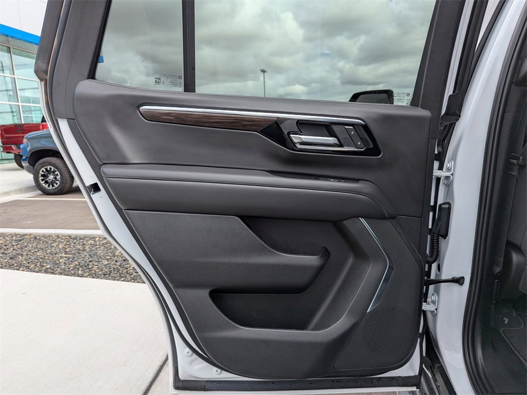 New 2025 Chevrolet Tahoe LS image 29