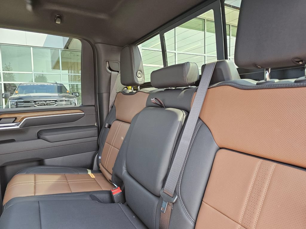 New 2026 Chevrolet Silverado 3500 High Country w/ High Country Premium Package AWD/4WD image 21