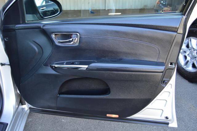 Used 2014 Toyota Avalon Limited FWD image 31