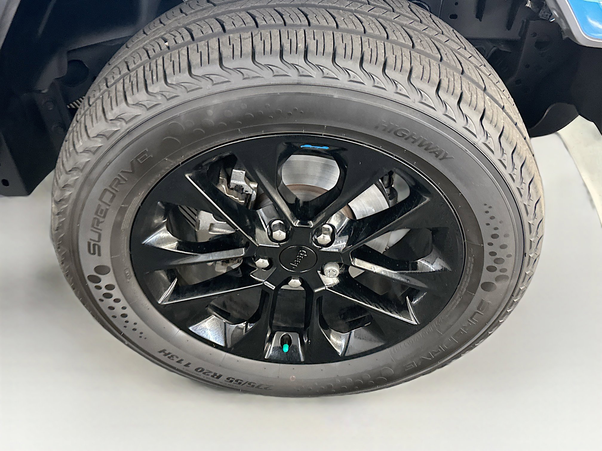 Used 2023 Jeep Wrangler Sahara image 11