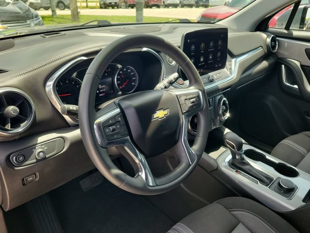 Used 2023 Chevrolet Blazer LT FWD image 15