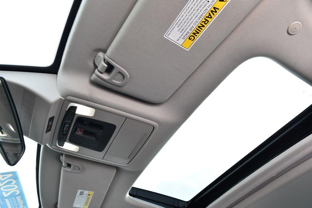 Certified 2024 Honda Accord EX image 21