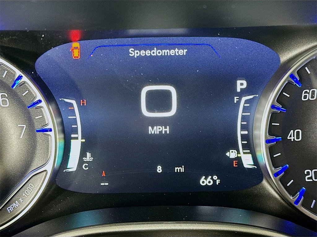 New 2026 Chrysler Pacifica Select image 11