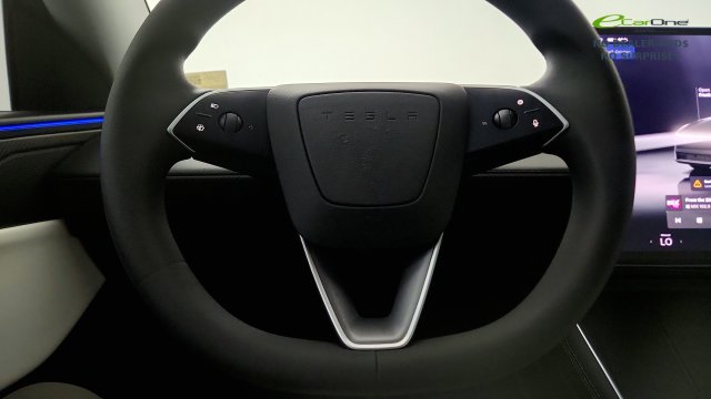 Used 2026 Tesla Model Y 2WD image 60