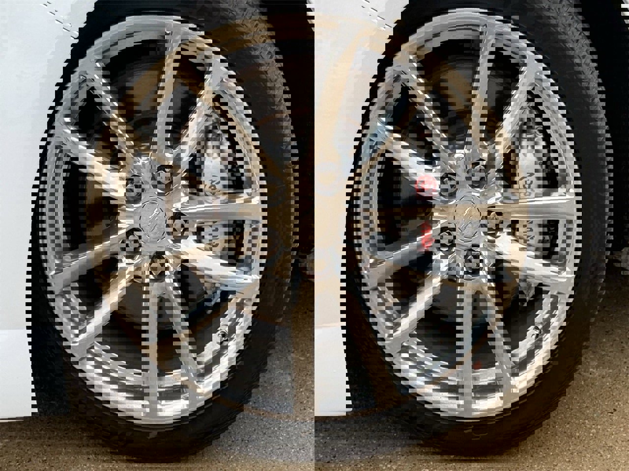 Used 2015 Chevrolet SS image 9