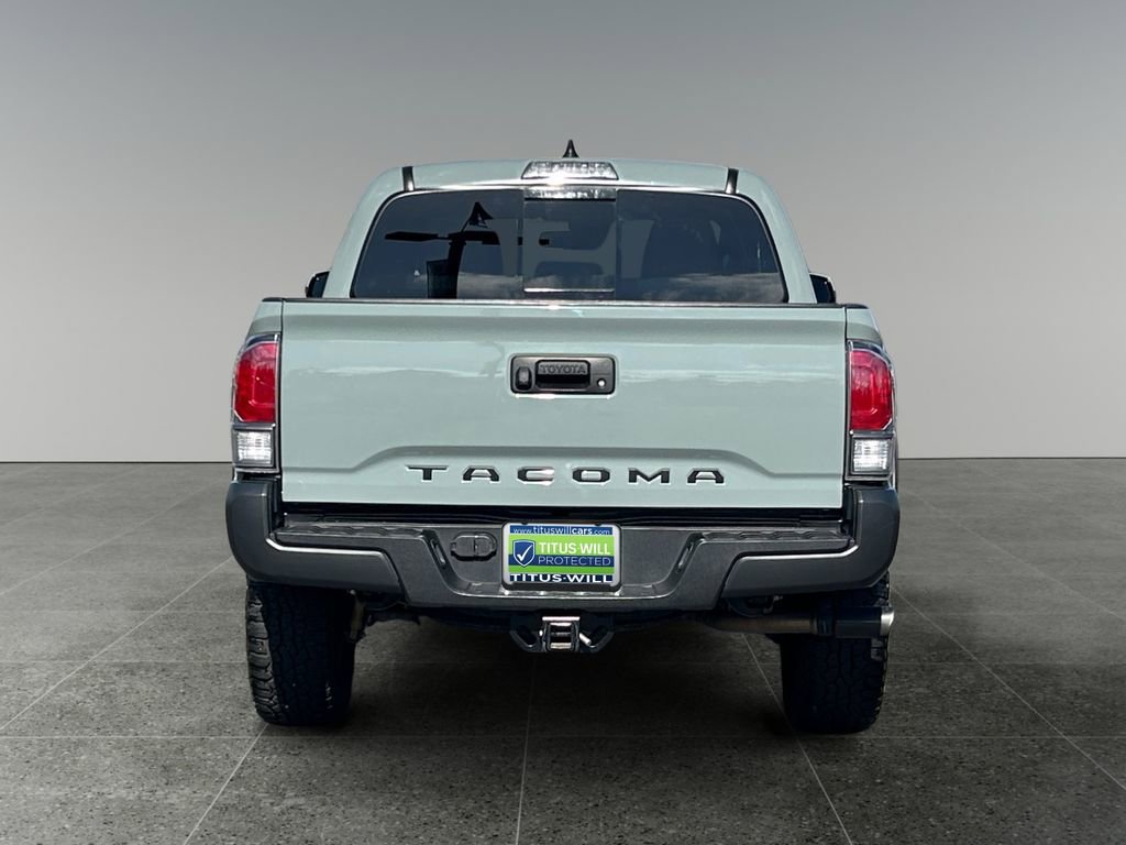 Used 2022 Toyota Tacoma TRD Off-Road AWD/4WD image 9