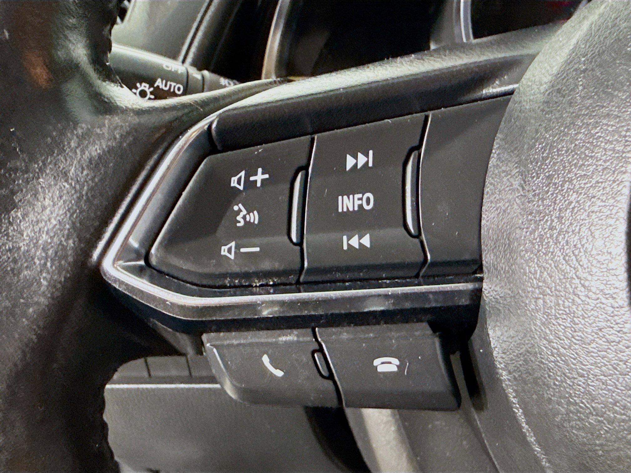 Used 2019 MAZDA CX-3 Grand Touring image 11