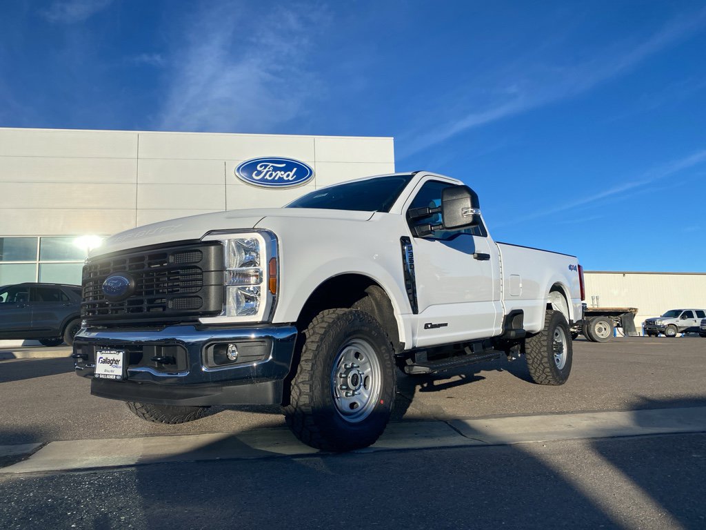 New 2026 Ford F350 XL w/ XL Off-Road Package