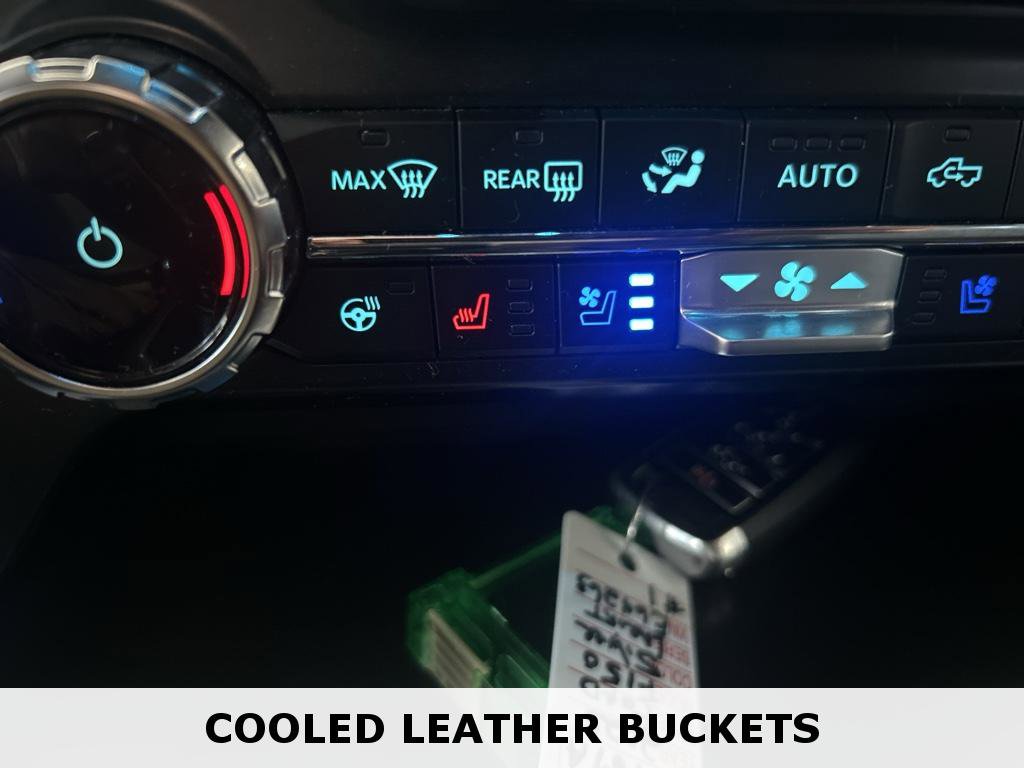 Used 2025 Ford F150 Lariat w/ Equipment Group 501A Mid image 27