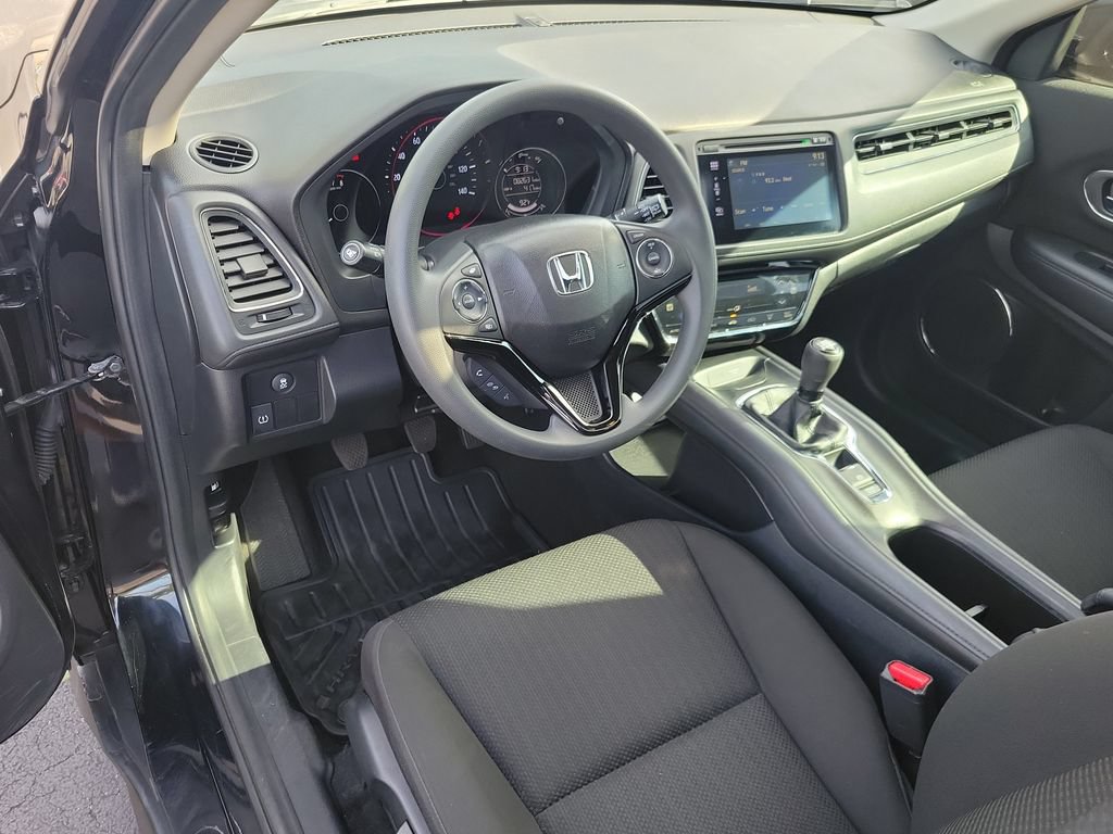 Certified 2017 Honda HR-V EX image 19