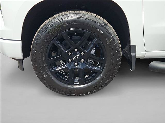 New 2026 Chevrolet Silverado 1500 Custom w/ Turbomax Blackout Package RWD image 10