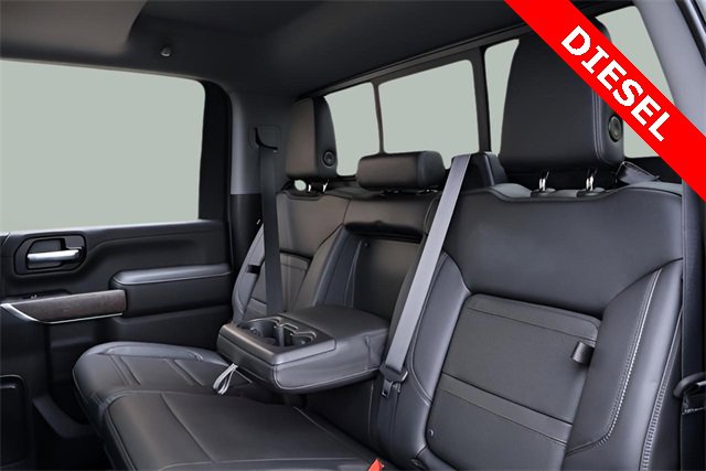 Used 2022 GMC Sierra 3500 Denali w/ Denali Black Diamond Edition image 22