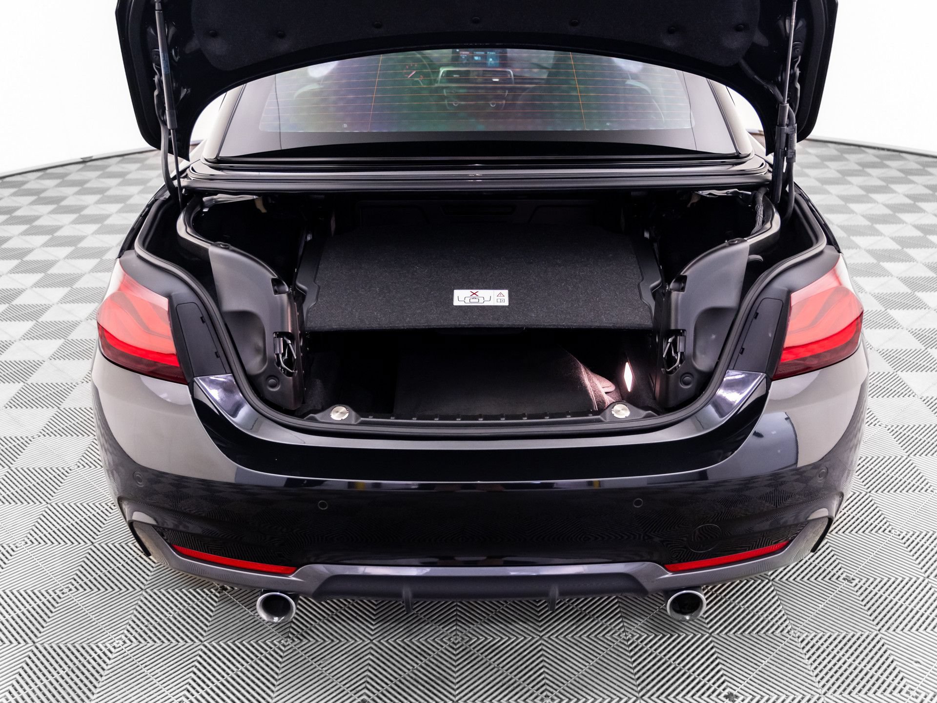 Used 2020 BMW 440i xDrive Convertible w/ M Sport Package AWD/4WD image 35