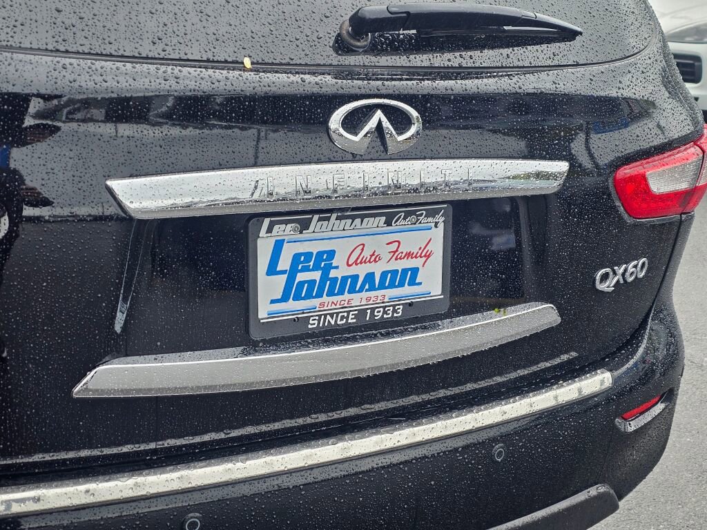 Used 2015 INFINITI QX60 AWD w/ Deluxe Touring Package image 27