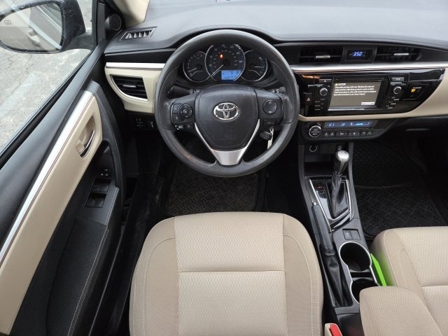 Used 2014 Toyota Corolla LE image 12