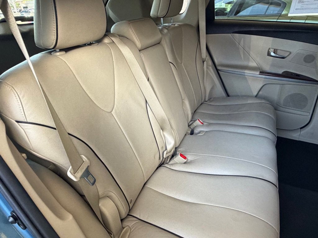 Used 2012 Toyota Venza Limited w/ Tow Pkg AWD/4WD image 33