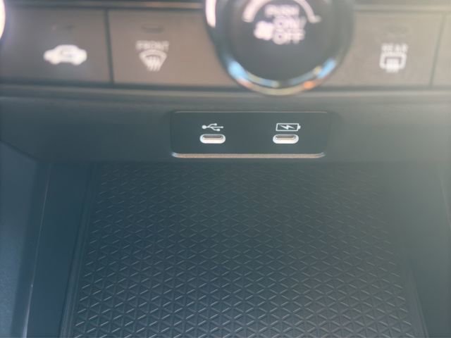 Used 2025 Honda Accord LX image 25