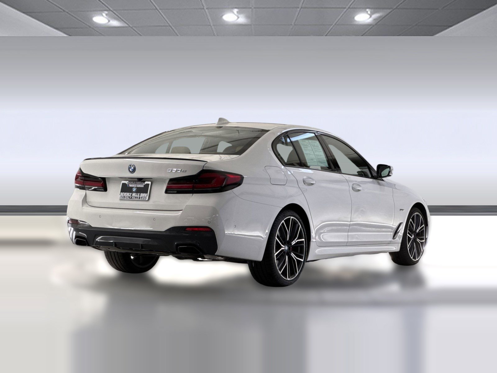 Certified 2023 BMW 530e w/ M Sport Package RWD image 8