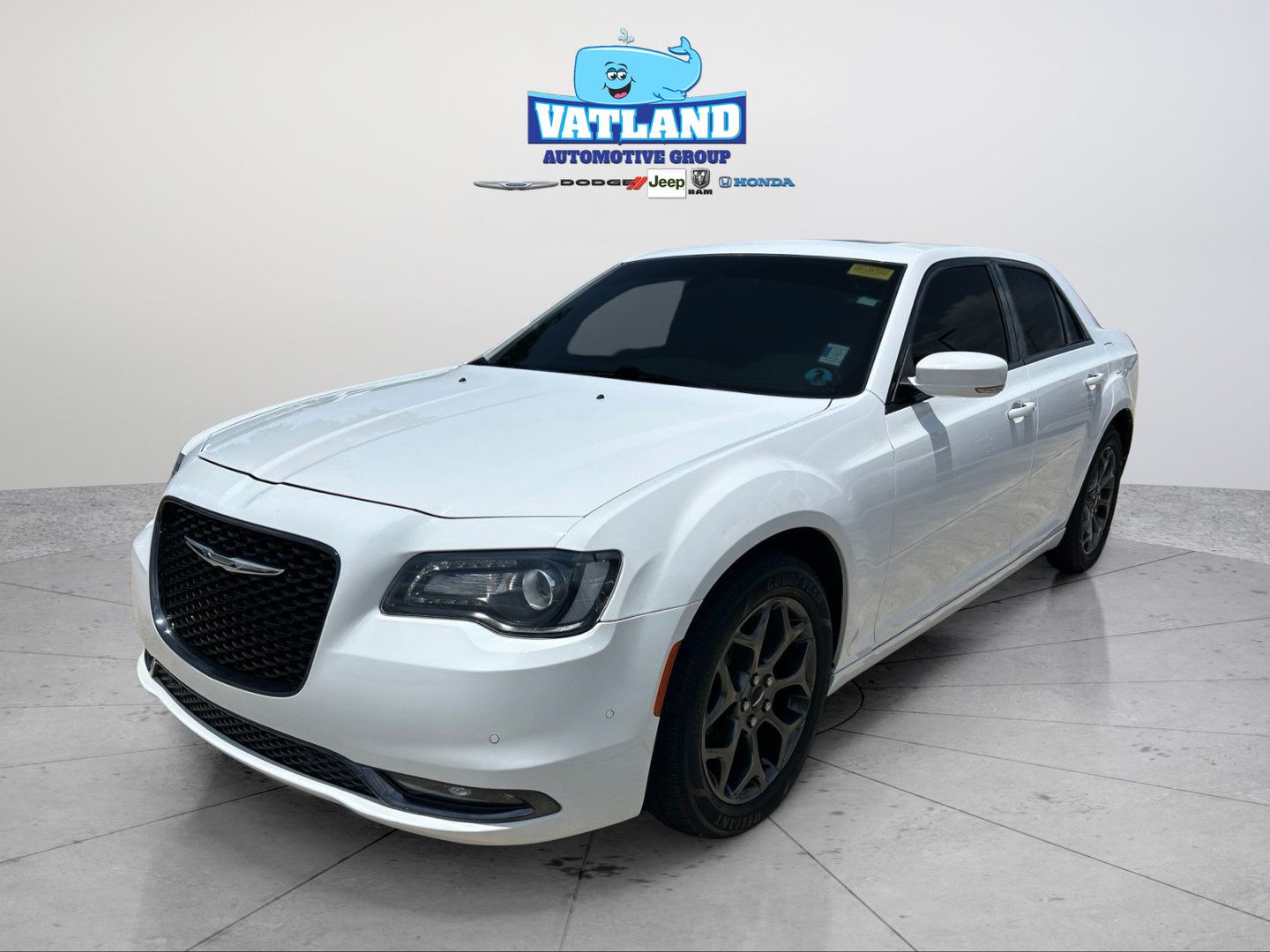 Certified 2018 Chrysler 300 S w/ 300S Premium Group AWD/4WD image 20