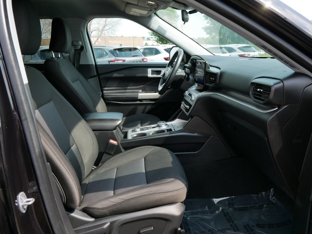 Certified 2022 Ford Explorer XLT AWD/4WD image 14